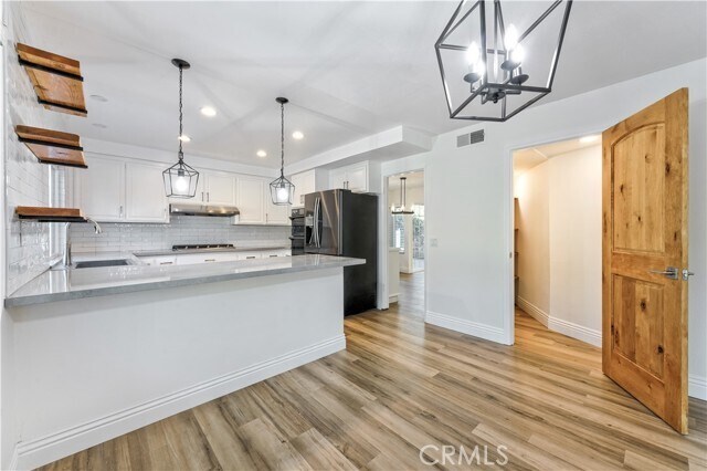 Building Photo - 25572 La Mirada St