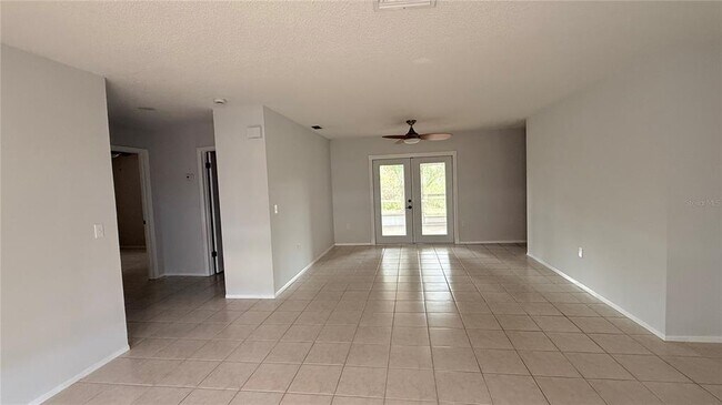 Building Photo - 7846 Royal Hart Dr