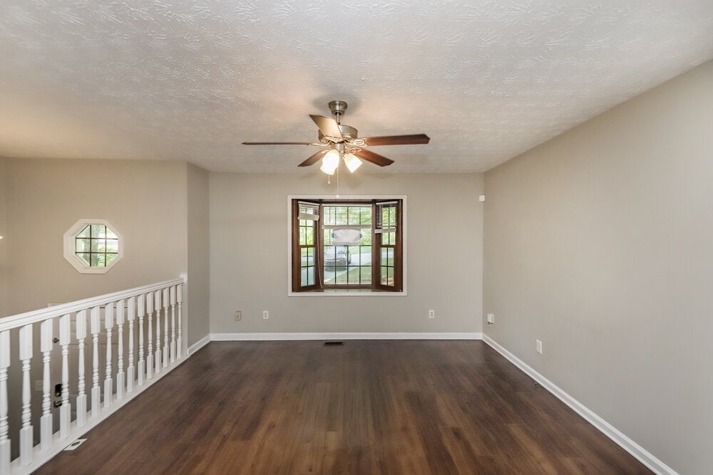 Building Photo - 187 Sherwood Forest Dr