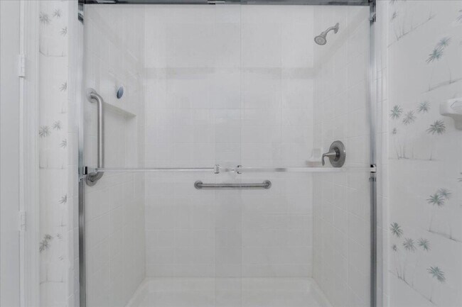 Building Photo - 10599 Silverton Ln