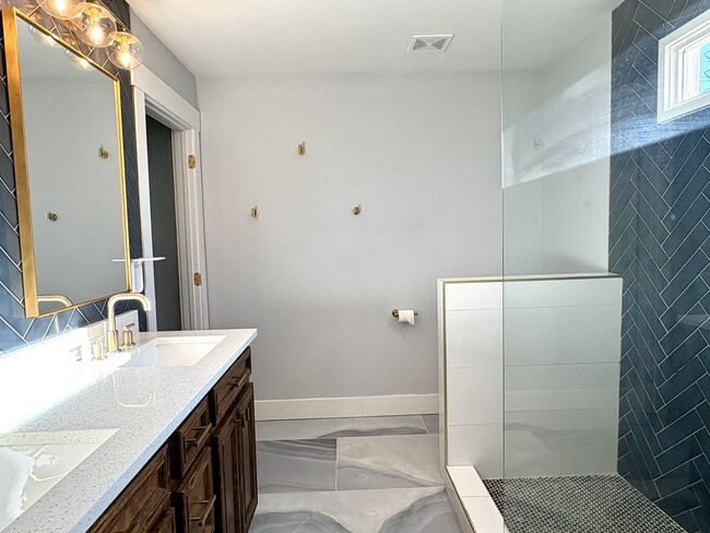 Building Photo - 252 Tiger Flowers Cir NW