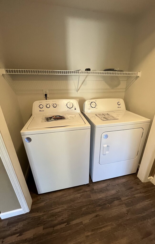 Building Photo - 2539 Catskill Ct