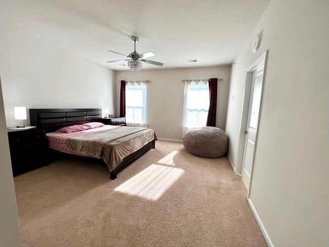 Building Photo - 3010 Mahican Cir