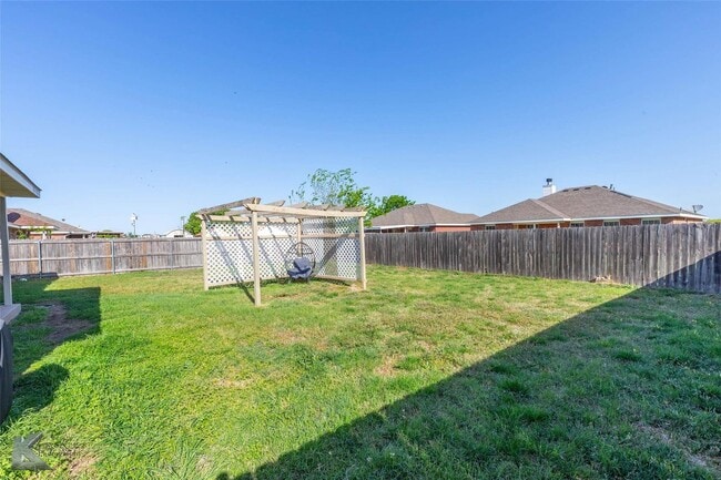 Building Photo - 358 Sugarberry Ave