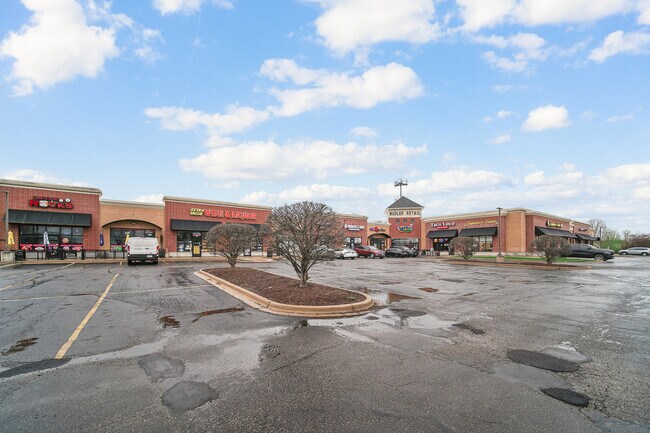 Building Photo - 1882 N wentworth Cir