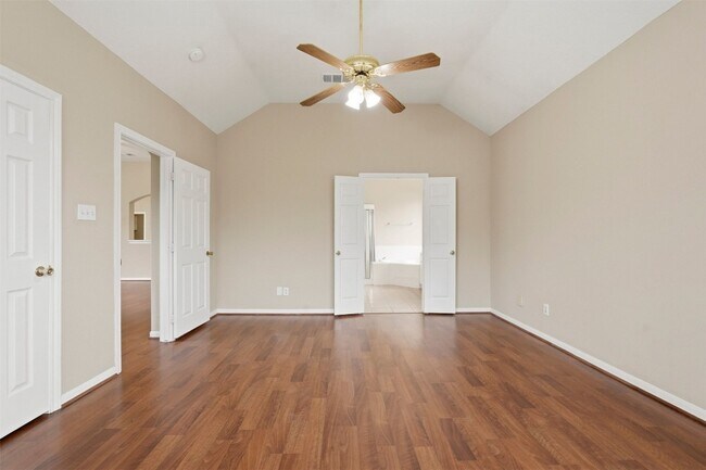 Building Photo - 7910 Masonwood Ln