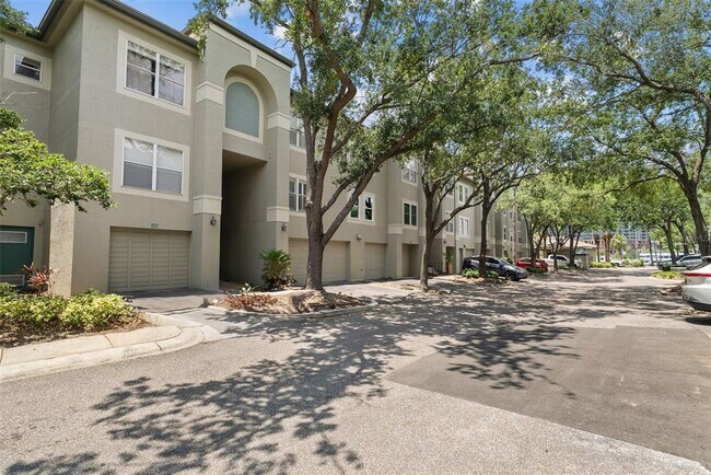 Building Photo - 727 Coral Reef Dr