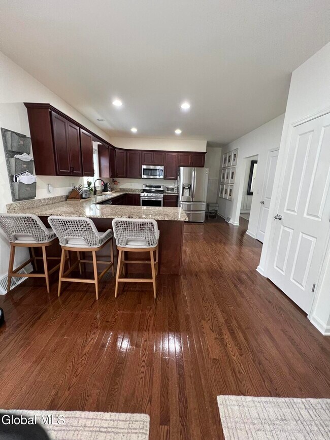 Building Photo - 10 Swatling Dr