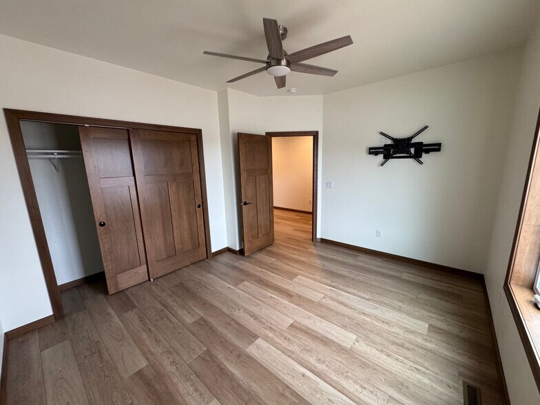 Building Photo - 403 Founders Way