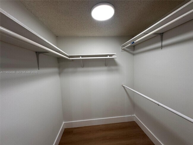 Building Photo - 1820 SW 81st Ave