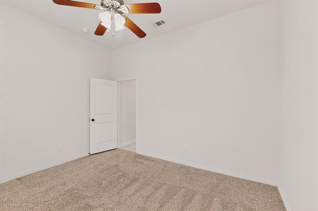 Building Photo - 2405 Hammock Lake Dr