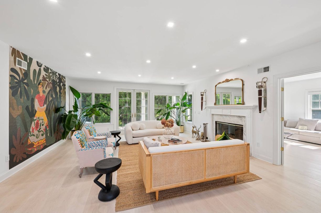 Building Photo - 15 Parrish Pond Ln