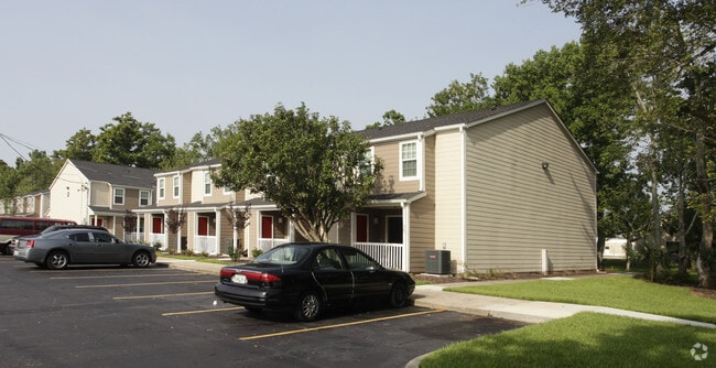 Cypress Place Marrero, LA Apartment Finder
