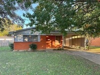 Building Photo - 4503 McCrory Ave