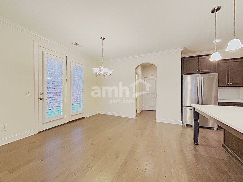 Building Photo - 124 Benjamin Ln