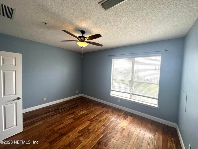 Building Photo - 4422 Capital Dome Dr