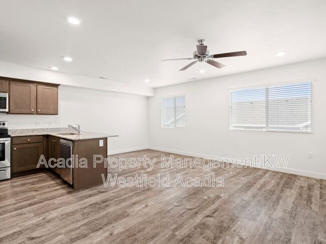 Building Photo - 14893 S Tumble Rock Way