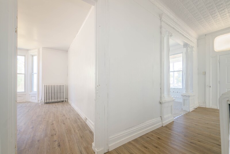 Building Photo - 50 E 4th St