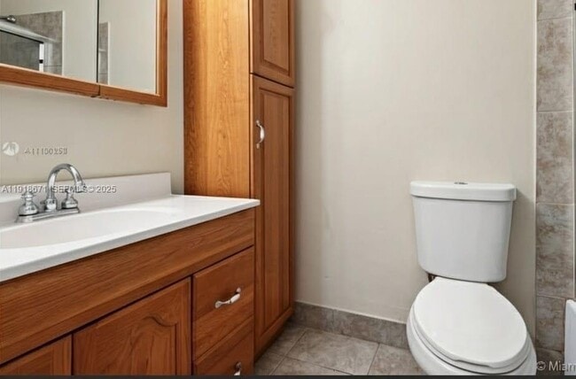 Building Photo - 8069 SW 19th Ct