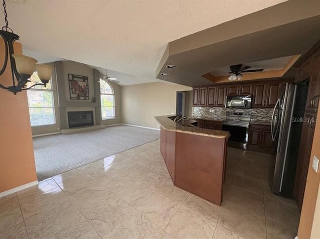 Building Photo - 4622 Meadowview Cir