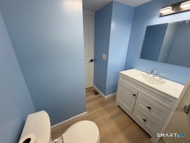 Building Photo - 55 Sugar St