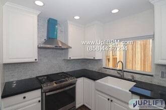 Building Photo - 1225 Capistrano Ave