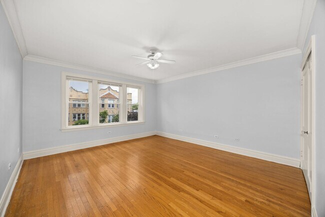 Building Photo - 5039 W 18th-15
