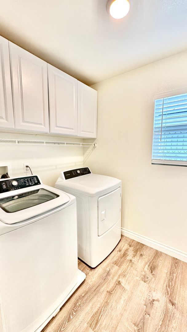 Building Photo - Beautiful Two-Story Home in the Newer Community of Horse Creek Ridge in Fallbrook!