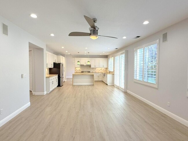 Building Photo - Beautifully Remodeled Modern Home In Wests...