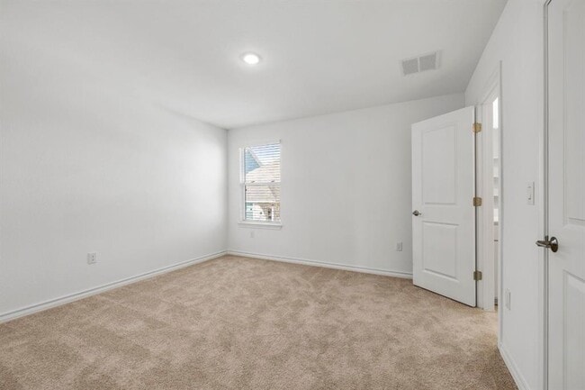 Building Photo - 5304 Jason Dr