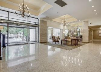 Building Photo - 300 Peachtree Rd NE