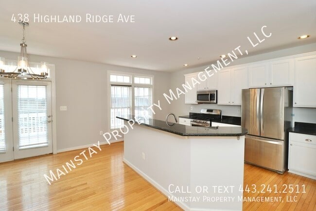 Building Photo - 438 Highland Ridge Ave