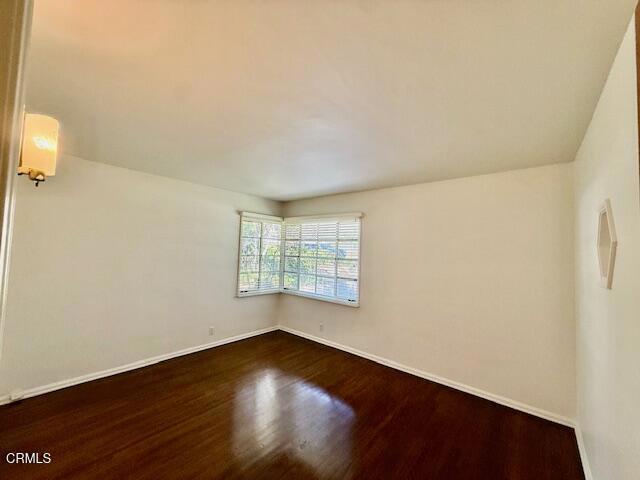 Building Photo - 2175 N Holliston Ave