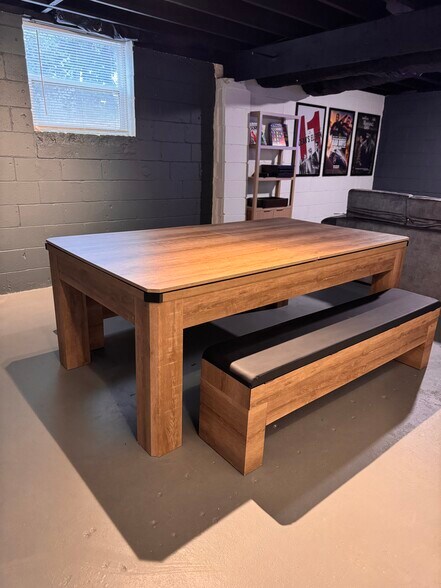 Enjoy a dedicated game area with a full-size pool table—great for entertainment and friendly competi - 2394 Bouldercliff Way SE