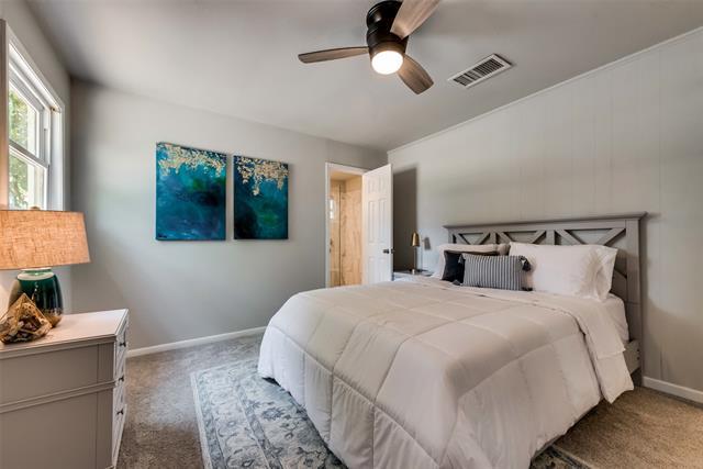 Building Photo - 114 Wood Crest Dr