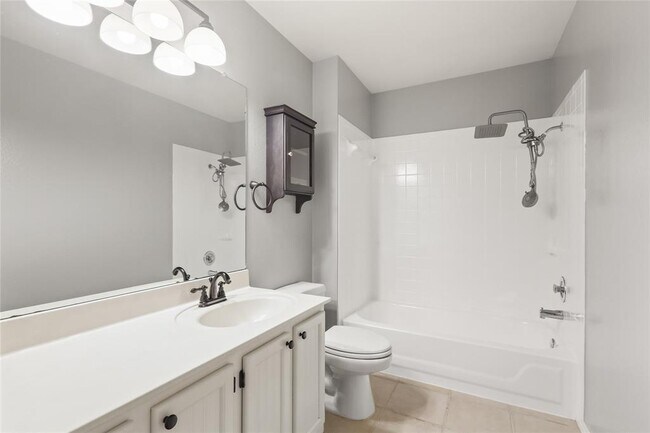 Building Photo - 2604 Stenson Dr