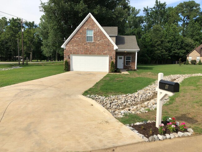 Building Photo - 4 bedroom in Atoka Built IN 2019 in Atoka TN / GIFT CARD WITH MOVE IN PRIOR TO 12/25/25