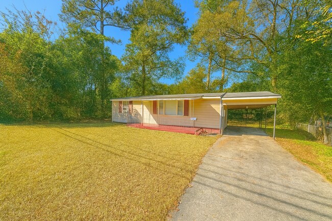 Building Photo - 4029 Pershing Ave