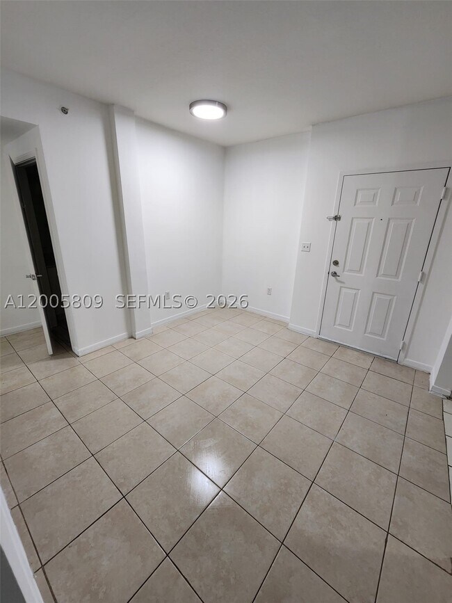 Building Photo - 11060 SW 196th St
