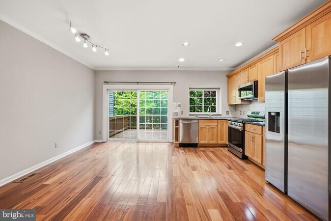 Building Photo - 12109 Wedgeway Ct