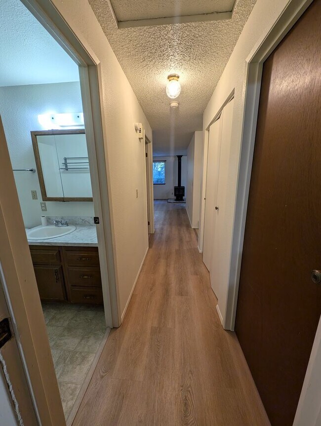 Building Photo - Two Bedroom for Rent in Brownsville! Large & Private Lot, Pets Allowed, Close to Bases & More!