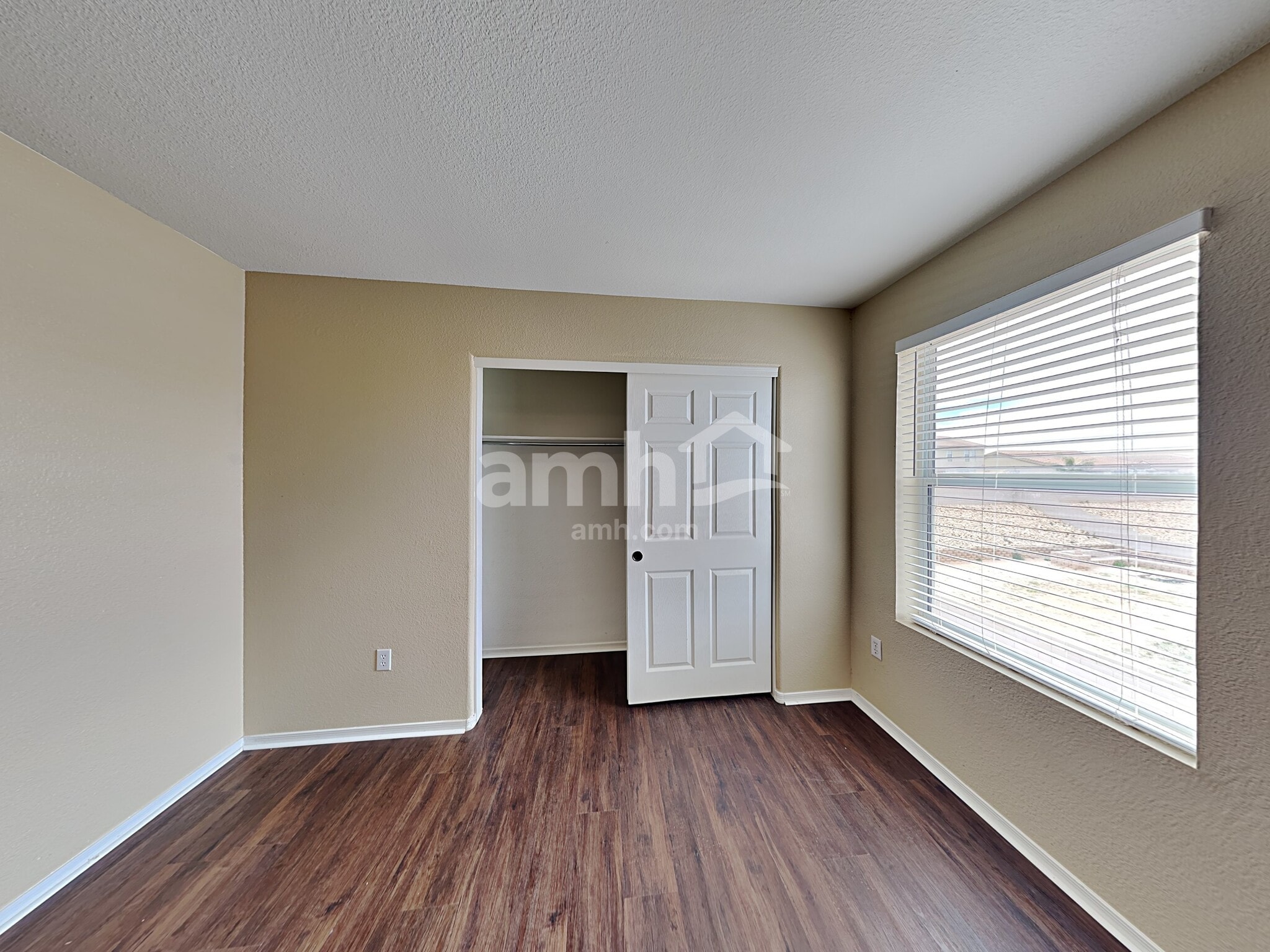 Building Photo - 8143 W Eagle Heart Ct