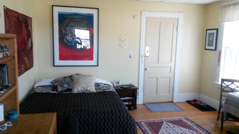 Building Photo - 626 Park Ave