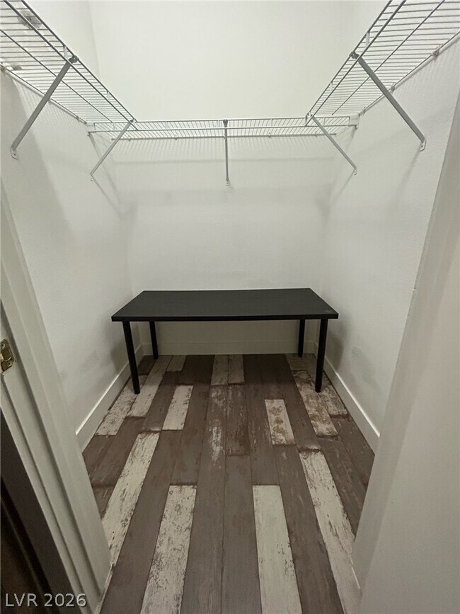 Building Photo - 7255 W Sunset Rd