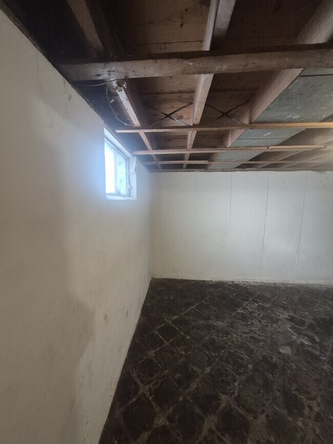 Building Photo - 28 Barto Dr