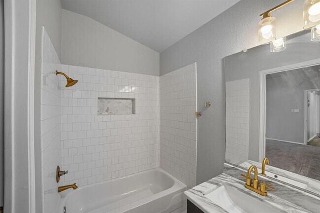 Building Photo - 1226 Brashear Ln