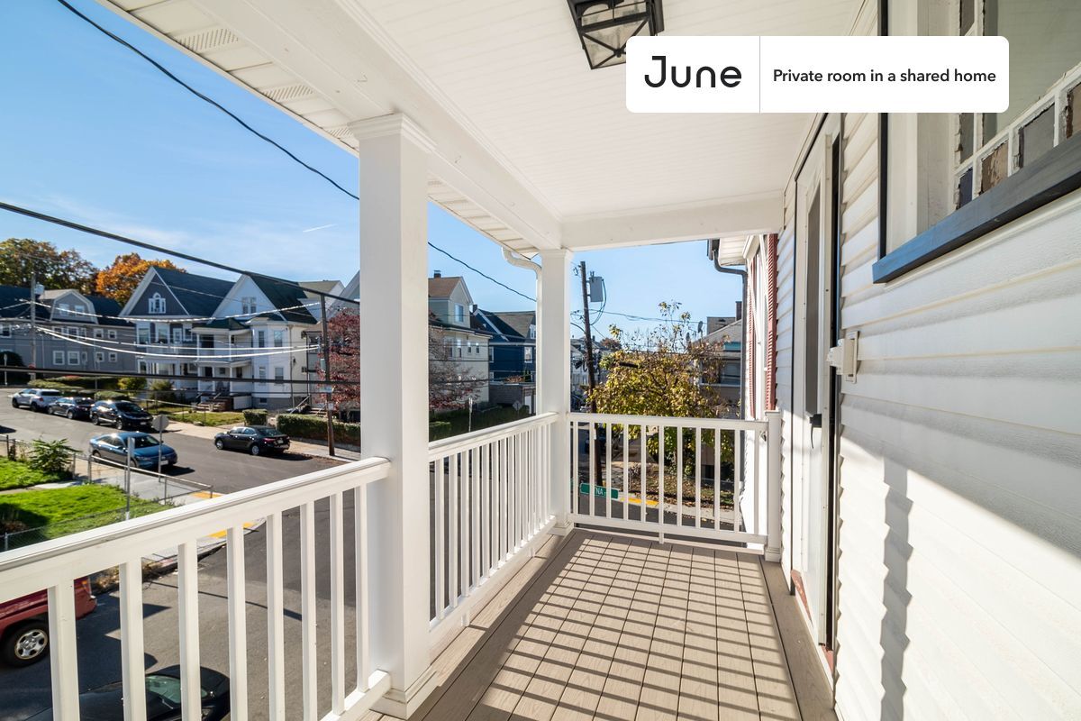 Building Photo - Room in Shared 7 bed/2 bath home in Brighton