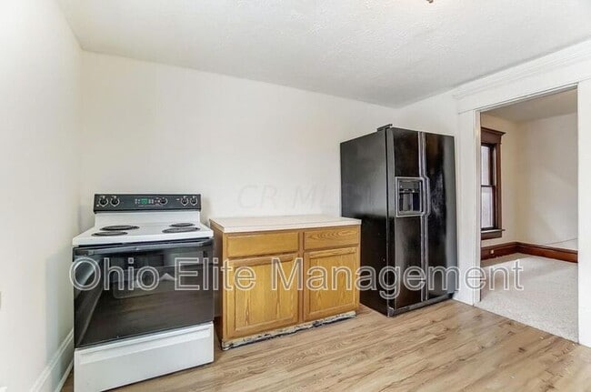 Building Photo - 888 Studer Ave