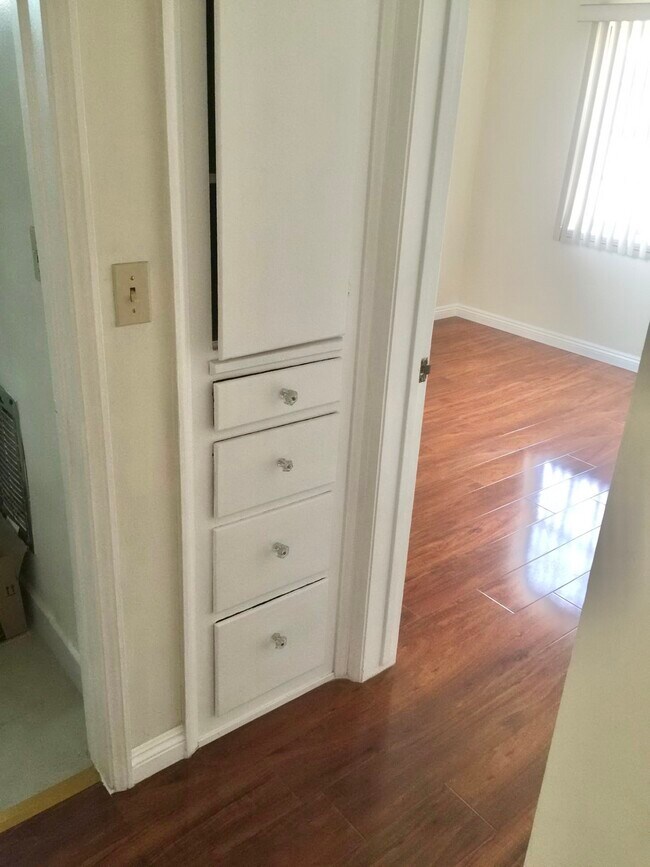 Building Photo - 115 N Atlantic Blvd