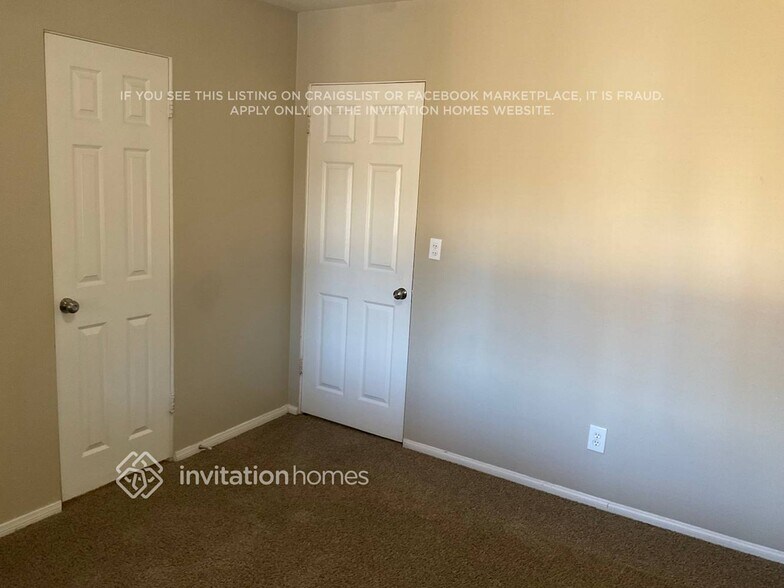 Building Photo - 7943 Newcastle Ave